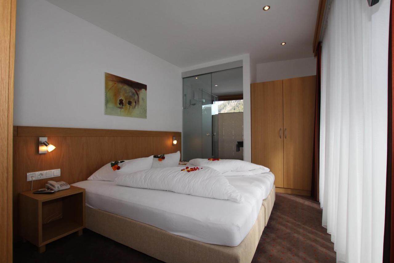Hotel Garni Panorama Ишгль Экстерьер фото