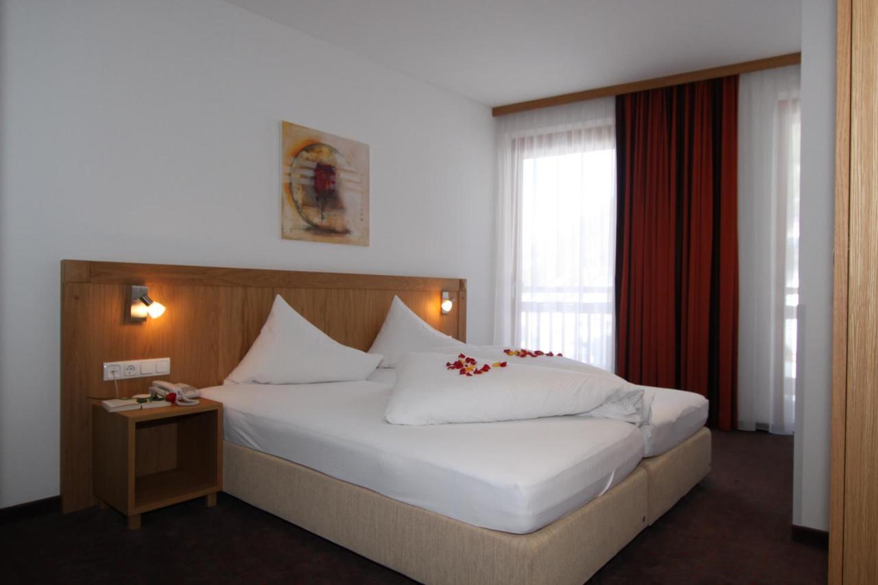 Hotel Garni Panorama Ишгль Экстерьер фото